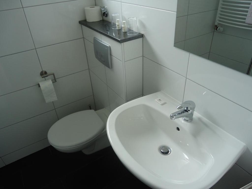 Centralhotel Ratingen Luaran gambar