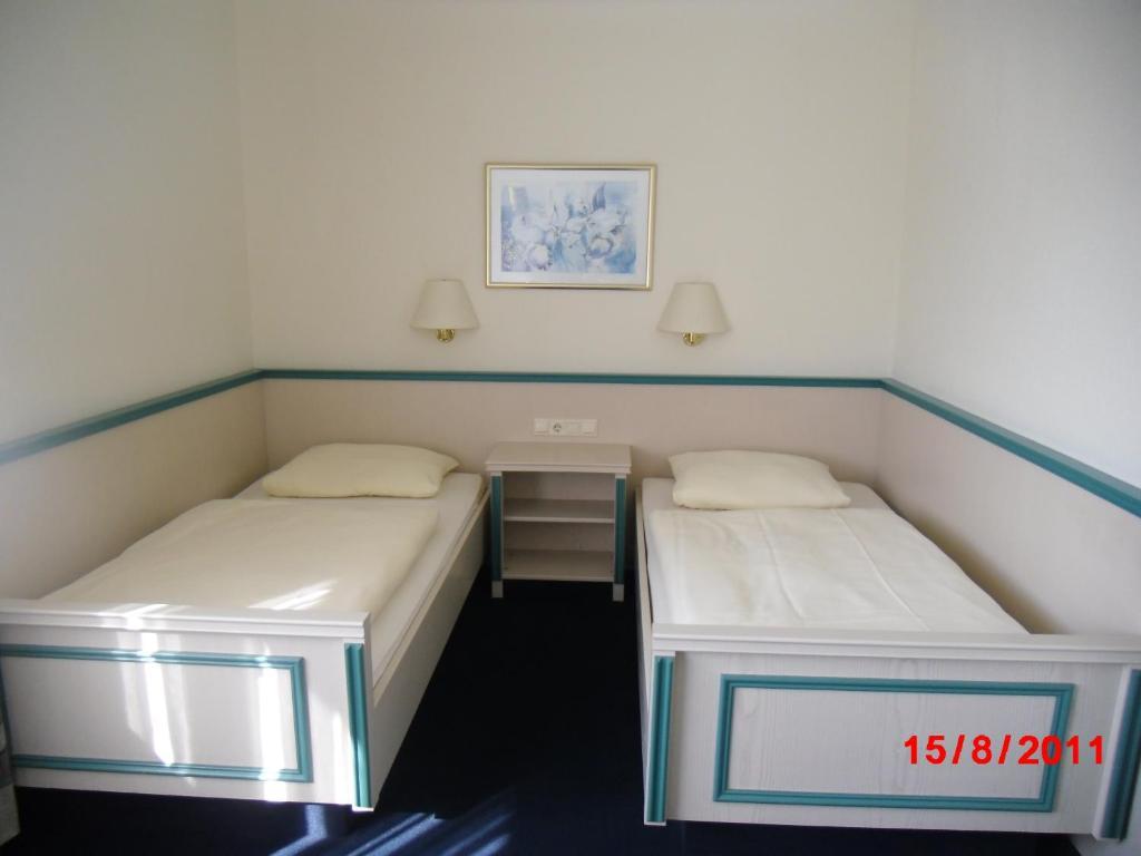 Centralhotel Ratingen Bilik gambar